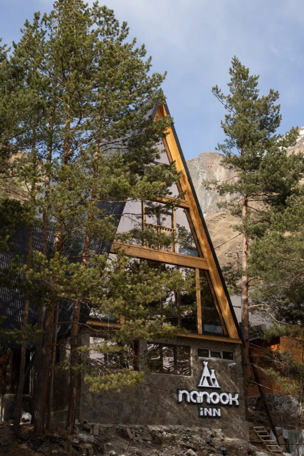 Nanook Inn